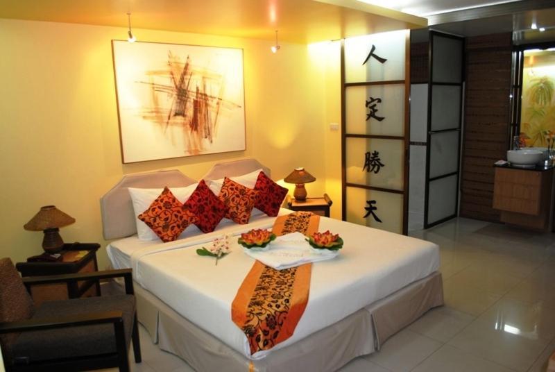 Pasadena Lodge Pattaya Pokoj fotografie