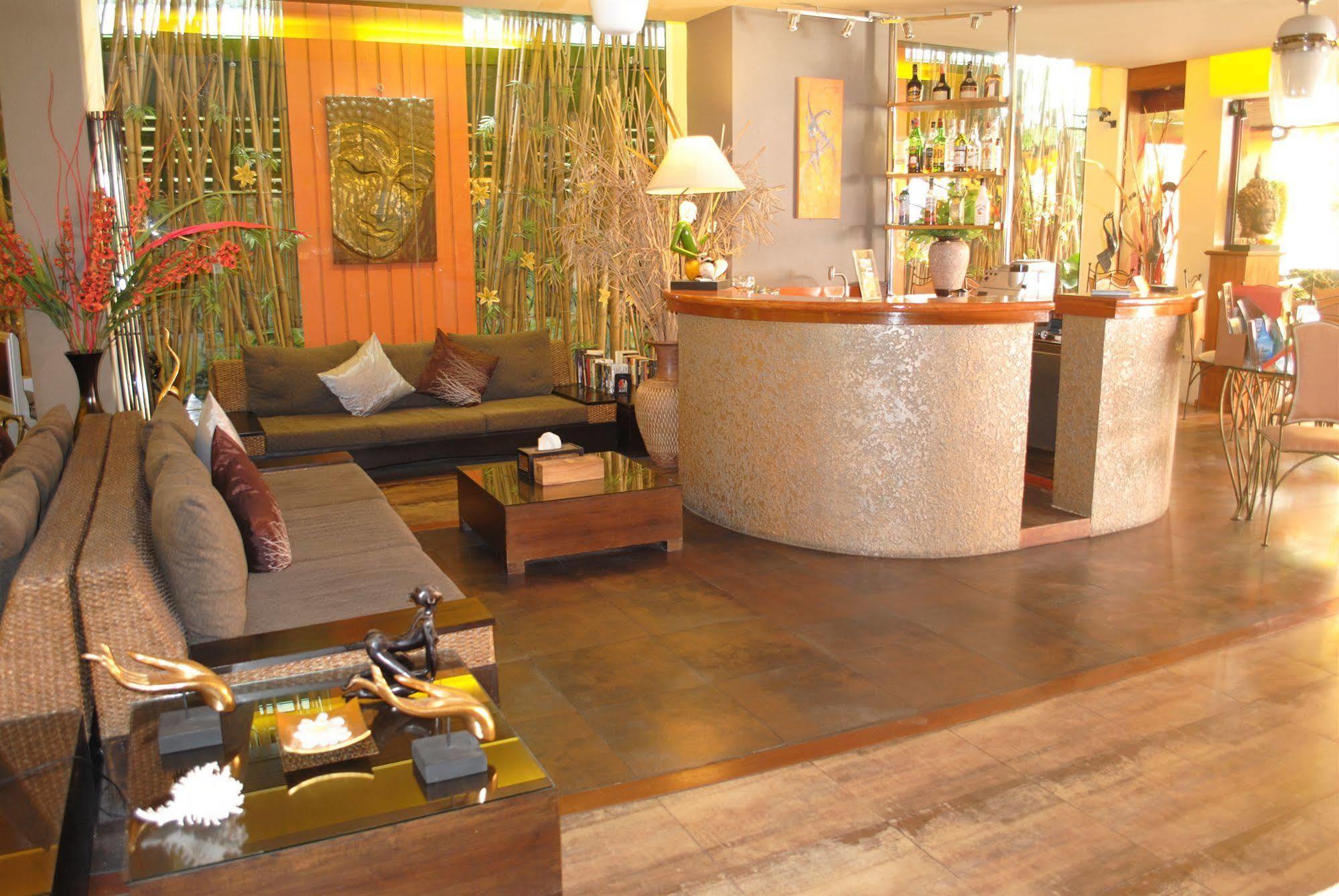 Pasadena Lodge Pattaya Exteriér fotografie